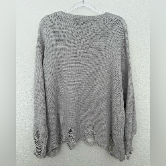 Wildfox Distressed Ripped Sweater Gray - Picture 2 of 3